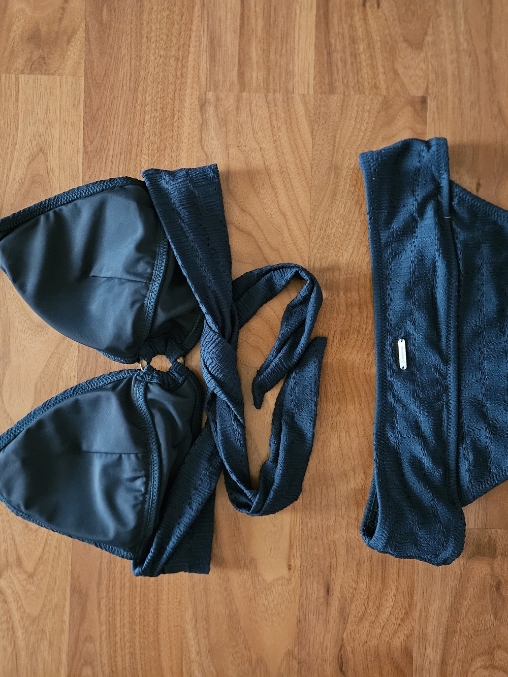Women’s Teal Textured Knot Bikini Set - Brand BERLOOK Lg. Top/Med BOTTOM - Picture 2 of 8